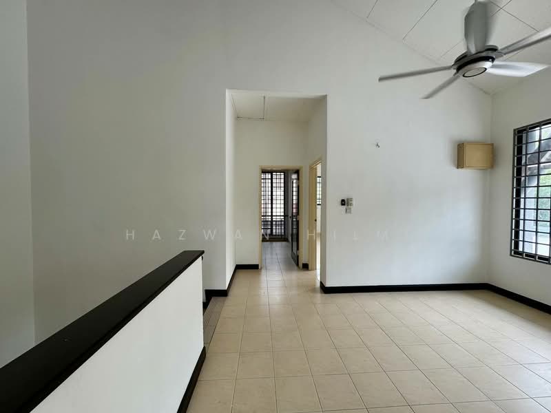 Terraced House for Sale in Bukit Jelutong (Shah Alam) - Hazwan Hilmi - Living Room - PropertyGuru.com.my