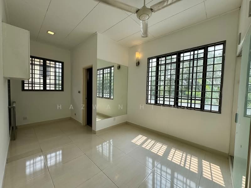 Terraced House for Sale in Bukit Jelutong (Shah Alam) - Hazwan Hilmi - Interior - PropertyGuru.com.my