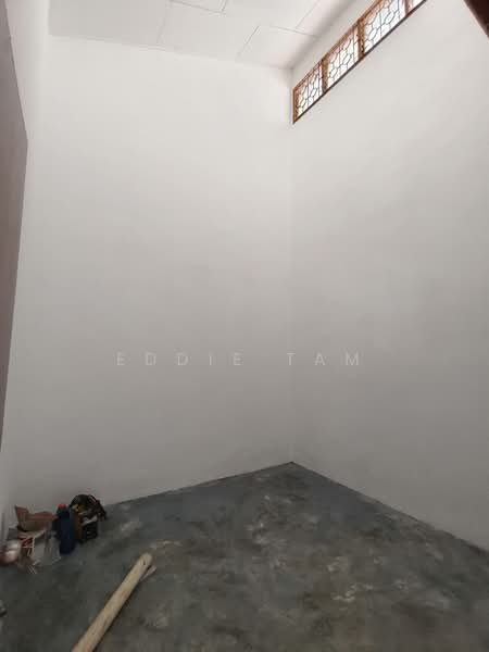 Rumah Teres 1 Tingkat untuk Dijual di Taman Rinting (Masai) - Eddie Tam - PropertyGuru.com.my
