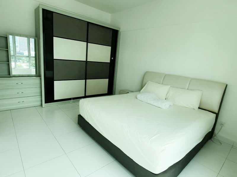 Kondominium untuk Disewa di Elit Heights @ Bayan City - Jake Khoo - Bedroom - PropertyGuru.com.my