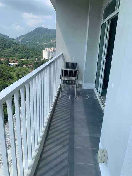 Kondominium untuk Disewa di Setia Pinnacle - Jake Khoo - Balcony - PropertyGuru.com.my
