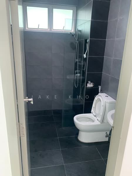 Kondominium untuk Disewa di Setia Pinnacle - Jake Khoo - Bathroom - PropertyGuru.com.my