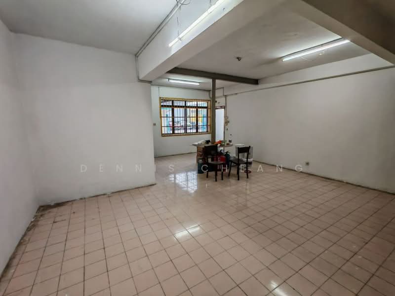 Detached Factory for Rent in Permas Jaya (Johor) - Dennis Cheang - Interior - PropertyGuru.com.my