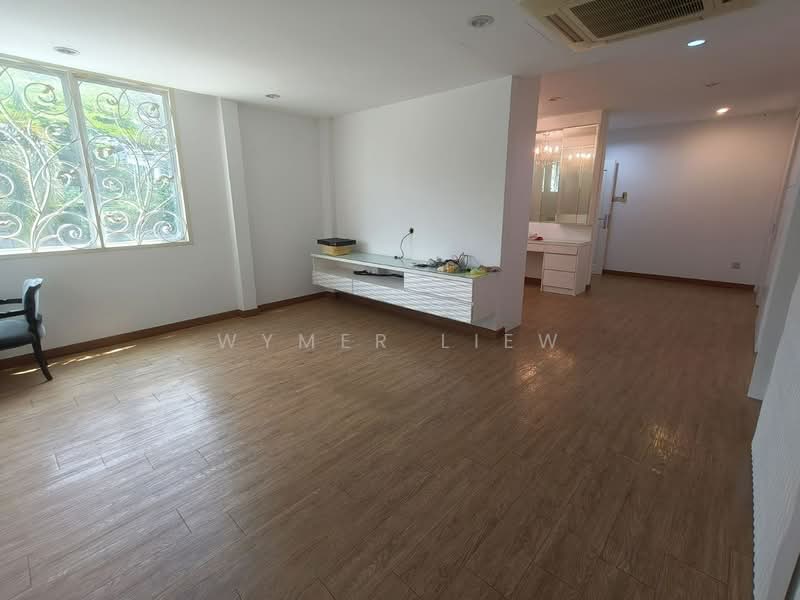 3-storey Terraced House for Sale in Jalan Ipoh (Kuala Lumpur) - Wymer Liew - Living Room - PropertyGuru.com.my
