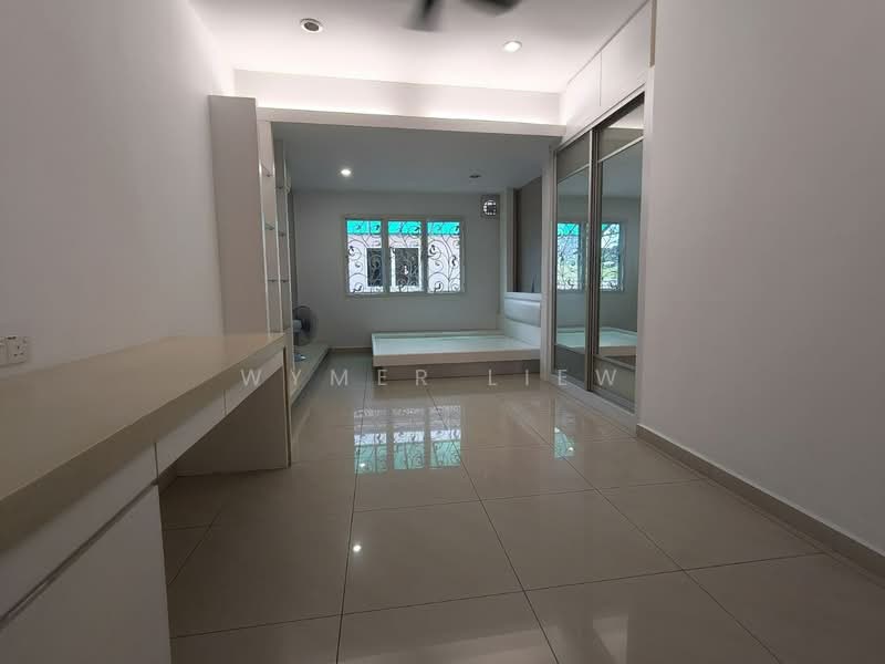 3-storey Terraced House for Sale in Jalan Ipoh (Kuala Lumpur) - Wymer Liew - Bedroom - PropertyGuru.com.my