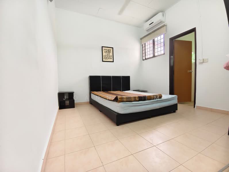 Rumah Teres 2 Tingkat untuk Dijual di Ayer Keroh (Melaka) - Joanne Lim - PropertyGuru.com.my