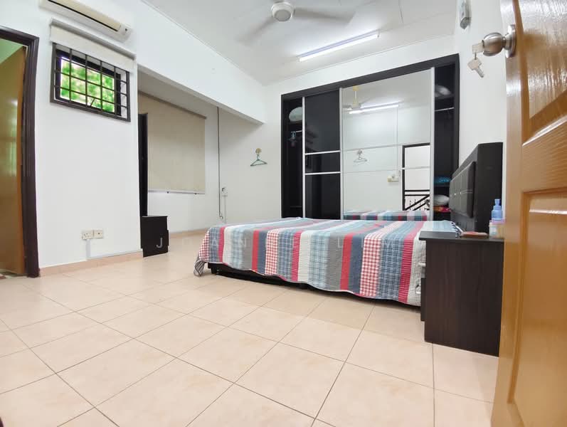 Rumah Teres 2 Tingkat untuk Dijual di Ayer Keroh (Melaka) - Joanne Lim - PropertyGuru.com.my