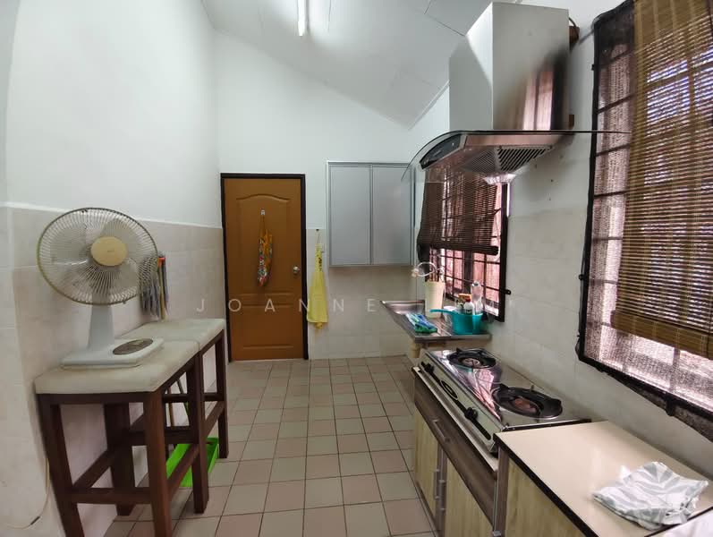 Rumah Teres 2 Tingkat untuk Dijual di Ayer Keroh (Melaka) - Joanne Lim - PropertyGuru.com.my