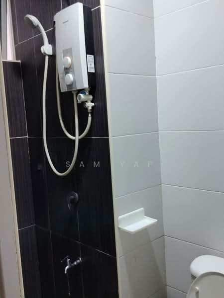 Apartment for Rent at Austin Regency (Pangsapuri Austin Perdana) - Sam Yap - Bathroom - PropertyGuru.com.my