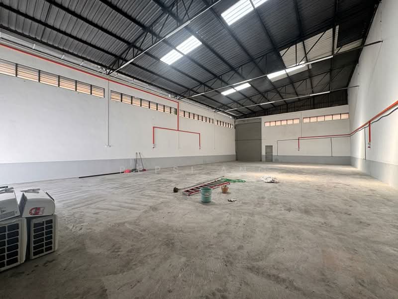 Factory for Rent in Pelabuhan Klang (Selangor) - Pepsi Ang - Interior - PropertyGuru.com.my