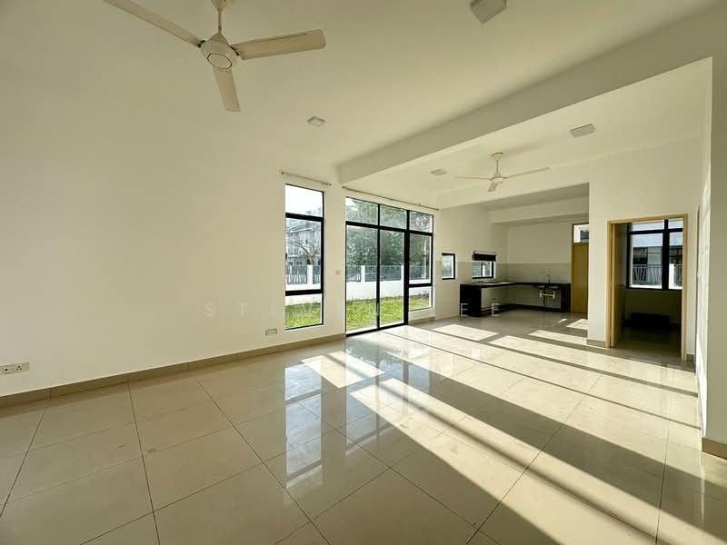 Rumah Teres 2 Tingkat untuk Disewa di M Residence (Rawang) - Steven Lee - Living Room - PropertyGuru.com.my