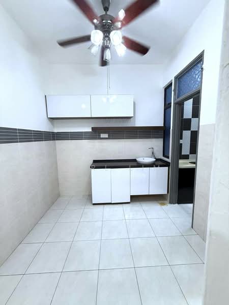 2-storey Terraced House for Sale in Bukit Indah (Iskandar Puteri (Nusajaya)) - Karl Lim - Kitchen - PropertyGuru.com.my