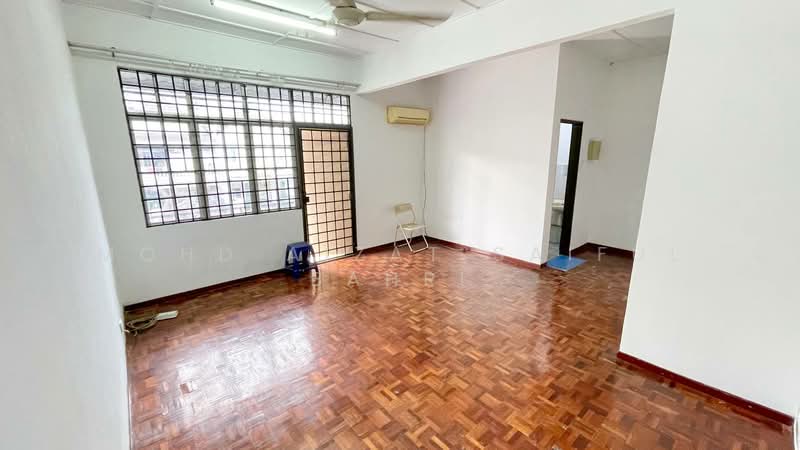 Rumah Teres 2 Tingkat untuk Dijual di Kuala Lumpur (Kuala Lumpur) - Mohd Aizat Saiful Bahri - Living Room - PropertyGuru.com.my