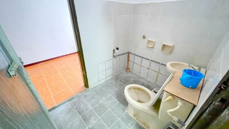 Rumah Teres 2 Tingkat untuk Dijual di Kuala Lumpur (Kuala Lumpur) - Mohd Aizat Saiful Bahri - Bathroom - PropertyGuru.com.my