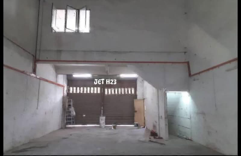 Terrace Factory for Sale in Taman Klang Utama (Kapar) - Daniel Kok - Interior - PropertyGuru.com.my