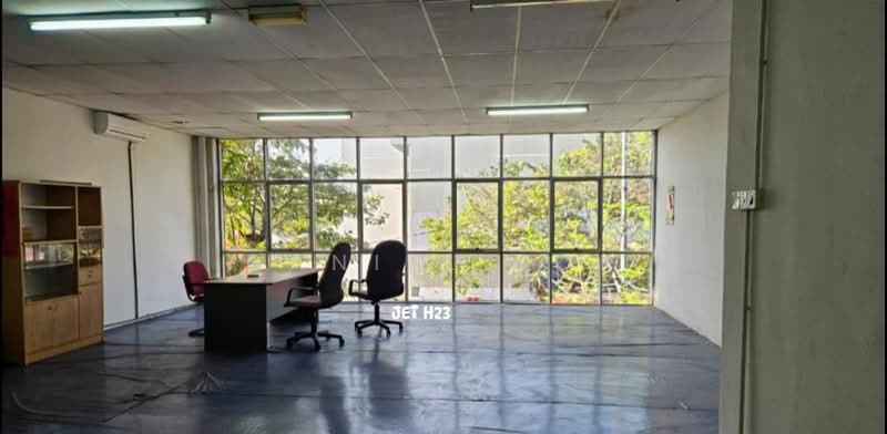 Terrace Factory for Sale in Taman Klang Utama (Kapar) - Daniel Kok - Interior - PropertyGuru.com.my