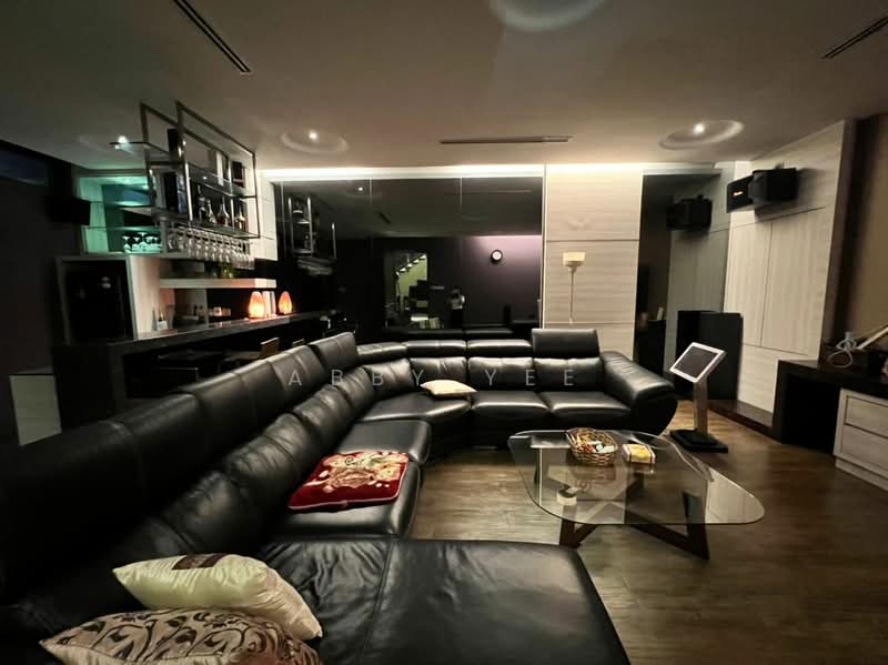 Rumah Banglo untuk Dijual di Bukit Gita Bayu (Seri Kembangan) - Abby Yee - Living Room - PropertyGuru.com.my