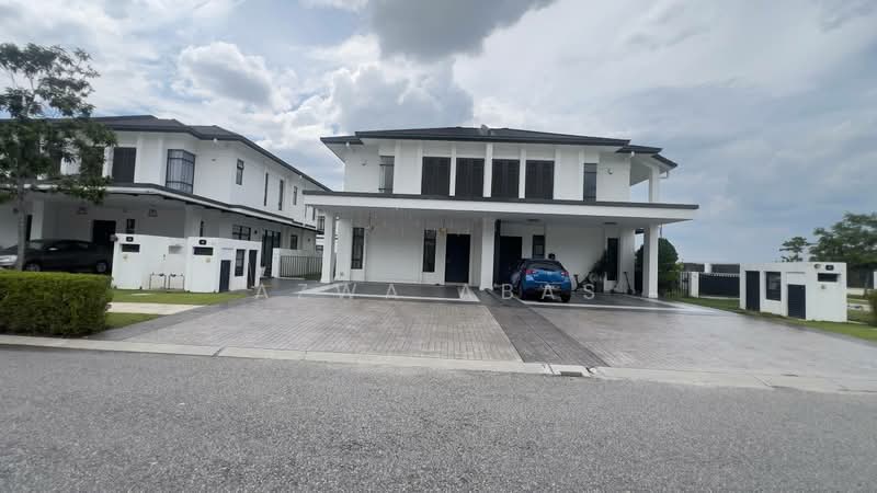 Rumah Berkembar untuk Dijual di Puncak Alam (Selangor) - Azwa Abas - Exterior - PropertyGuru.com.my
