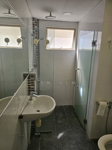 Apartment for Rent at Pangsapuri Saraka - Yen Lim - Bathroom - PropertyGuru.com.my