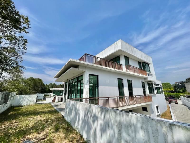 Bungalow for Sale in Bukit Jelutong (Shah Alam) - Hazwan Hilmi - Exterior - PropertyGuru.com.my