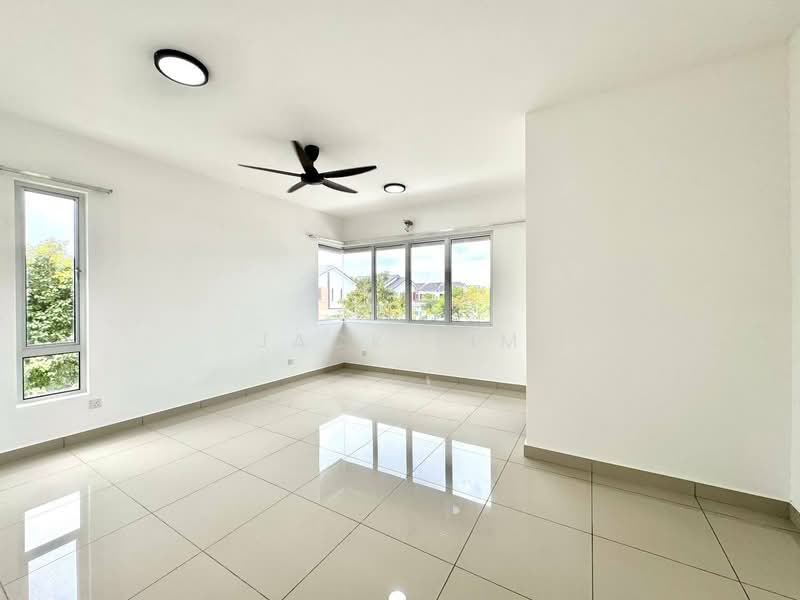 Rumah Teres 2 Tingkat untuk Disewa di Telok Panglima Garang (Selangor) - Jack Lim - Living Room - PropertyGuru.com.my