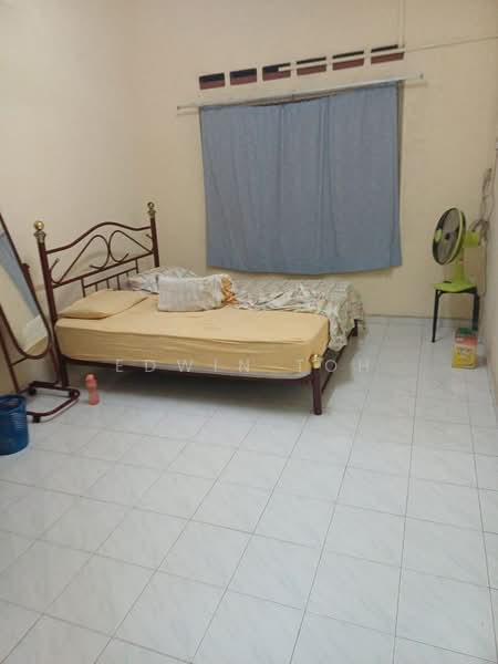 1-storey Terraced House for Sale in Taman Sri Tebrau (Johor Bahru) - Edwin Toh - Bedroom - PropertyGuru.com.my