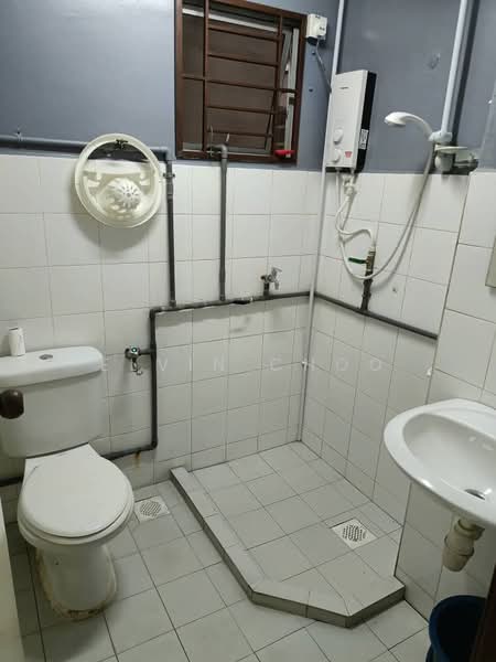 Condominium for Sale at Park View Tower - Elvin Choo - Bathroom - PropertyGuru.com.my