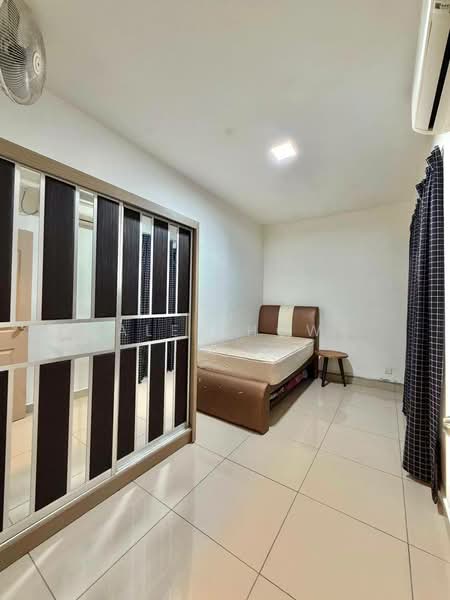 Apartment for Rent at Austin Suites (Permata Austin) - Alex How - Bedroom - PropertyGuru.com.my