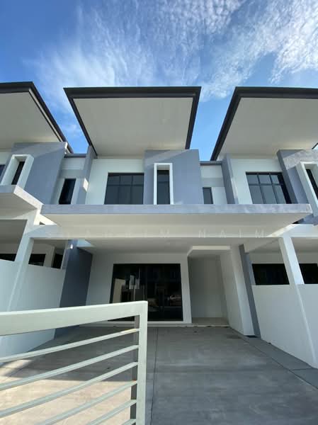Rumah Teres untuk Dijual di Kajang East (Semenyih) - Syahrim Naim - Exterior - PropertyGuru.com.my