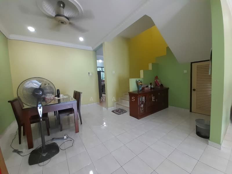 Rumah Teres 2 Tingkat untuk Dijual di Bandar Bukit Tinggi 2 (Klang) - Diana See - Living Room - PropertyGuru.com.my