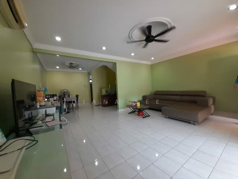 Rumah Teres 2 Tingkat untuk Dijual di Bandar Bukit Tinggi 2 (Klang) - Diana See - Living Room - PropertyGuru.com.my