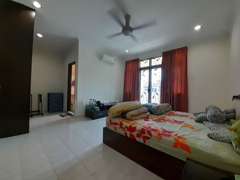 Rumah Teres 2 Tingkat untuk Dijual di Bandar Bukit Tinggi 2 (Klang) - Diana See - Bedroom - PropertyGuru.com.my