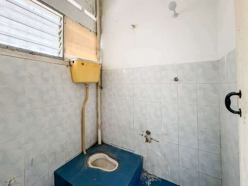 1-storey Terraced House for Sale in Taman Dato' Hormat (Telok Panglima Garang) - Azri Zabidin - PropertyGuru.com.my