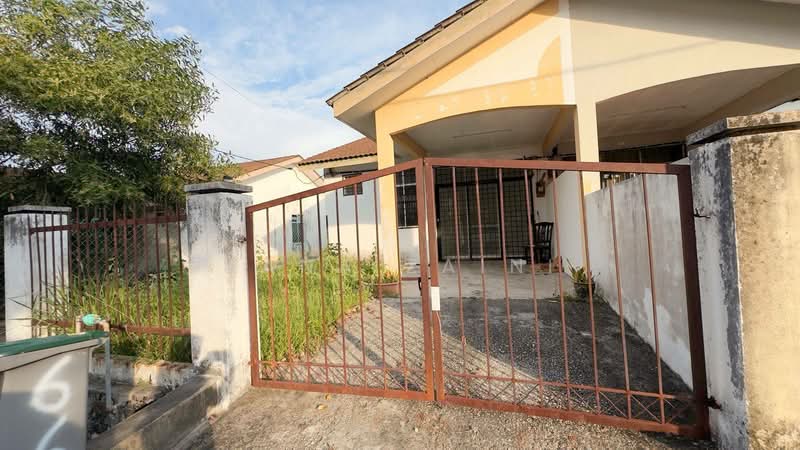 Rumah Teres untuk Dijual di Taman Politeknik (Telok Kemang) - Hana Zaini - Exterior - PropertyGuru.com.my