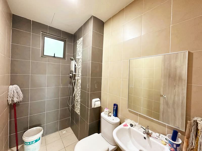 Condominium for Rent at Tree Sparina - Jinelle Ong - Bathroom - PropertyGuru.com.my