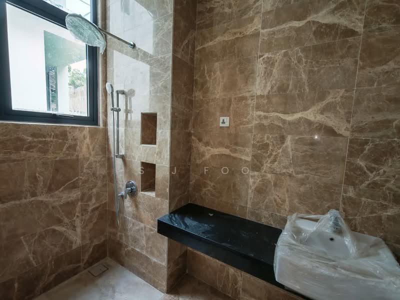 Bungalow for Sale in Bukit Gambier (Gelugor) - S J Foo - Bathroom - PropertyGuru.com.my