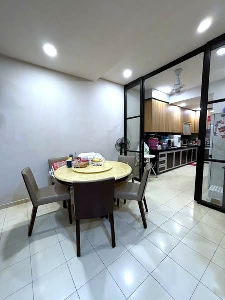 Rumah Teres 2 Tingkat untuk Dijual di Taman Sierra Perdana (Masai) - Karl Lim - Dining Room - PropertyGuru.com.my