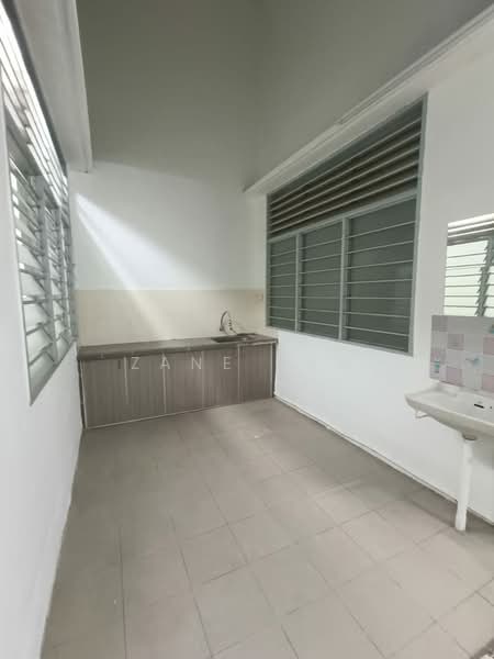 1-storey Terraced House for Rent in Taman Lip Sin (Sungai Dua) - Zane Tam - Kitchen - PropertyGuru.com.my