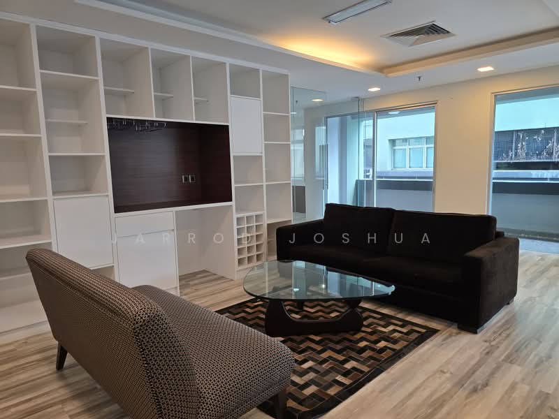 Office for Rent in Mont Kiara (Kuala Lumpur) - Jarrod Joshua - Living Room - PropertyGuru.com.my