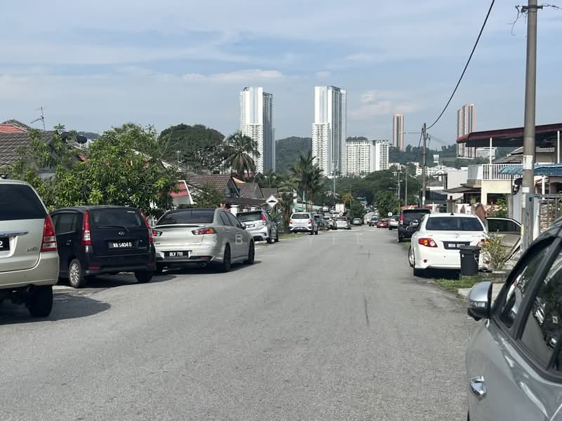 2-storey Terraced House for Sale in Taman Seri Bahagia (Cheras) - Abby Yee - Exterior - PropertyGuru.com.my