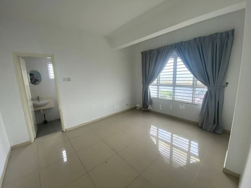 Servis Apartment untuk Dijual di Suri Puteri - Adibah Salim - Bedroom - PropertyGuru.com.my