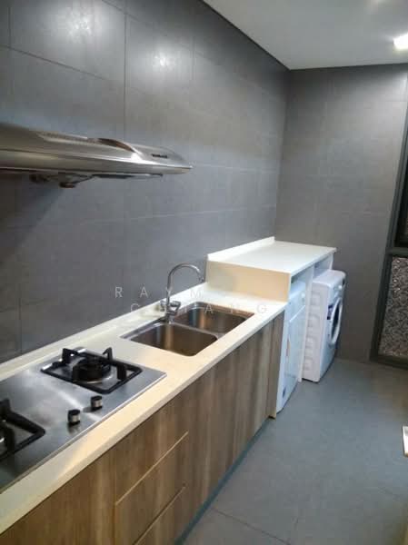 Kondominium untuk Dijual di The Capers @ Sentul East - Raymond Chiang - Kitchen - PropertyGuru.com.my