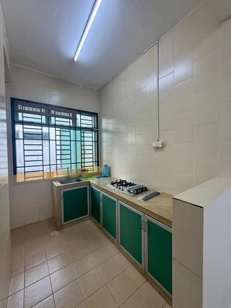 2-storey Terraced House for Rent in Taman Nusa Bestari (Iskandar Puteri (Nusajaya)) - Jemie . - Kitchen - PropertyGuru.com.my