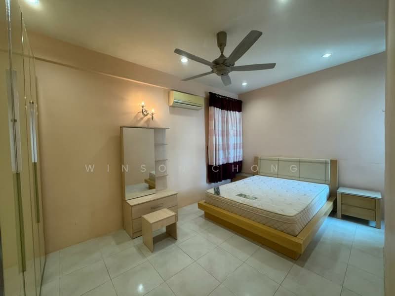 Condominium for Rent at Bayswater Resort Condominium - Winson Chong - Bedroom - PropertyGuru.com.my