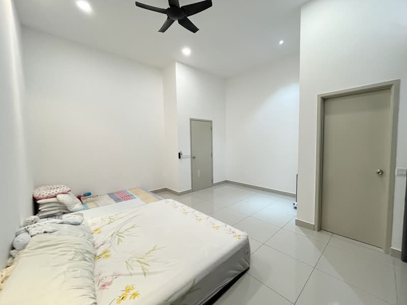 2-storey Terraced House for Sale in Telok Panglima Garang (Selangor) - Charlie Gan - PropertyGuru.com.my