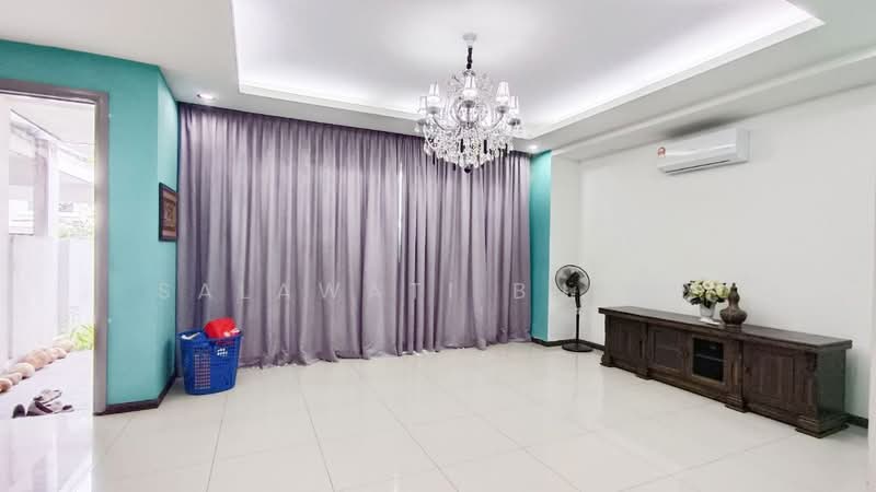 2-storey Terraced House for Rent in Klang (Selangor) - Salawati Busro - Living Room - PropertyGuru.com.my