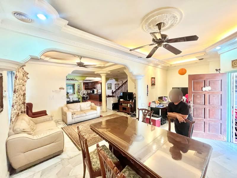 Terraced House for Sale in Alam Damai (Cheras) - Mohd Zulhilmi Mohd Nor - Living Room - PropertyGuru.com.my