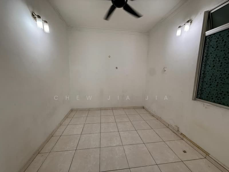 2-storey Terraced House for Sale in Taman Ehsan Jaya (Ulu Tiram) - Chew Jia Jia - Interior - PropertyGuru.com.my