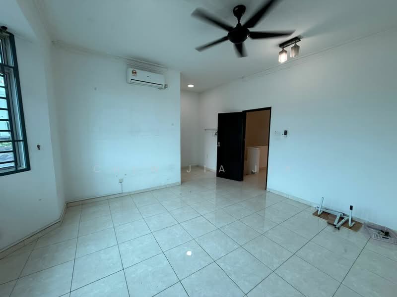 2-storey Terraced House for Sale in Taman Ehsan Jaya (Ulu Tiram) - Chew Jia Jia - Interior - PropertyGuru.com.my