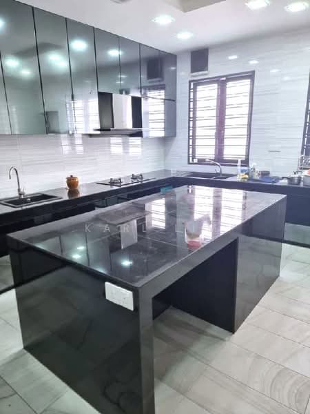 2.5-storey Terraced House for Sale in Taman Kempas Utama (Tebrau) - Karl Lim - Kitchen - PropertyGuru.com.my